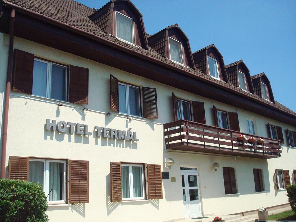 Hotel Termal Tiszaújváros Exteriér fotografie