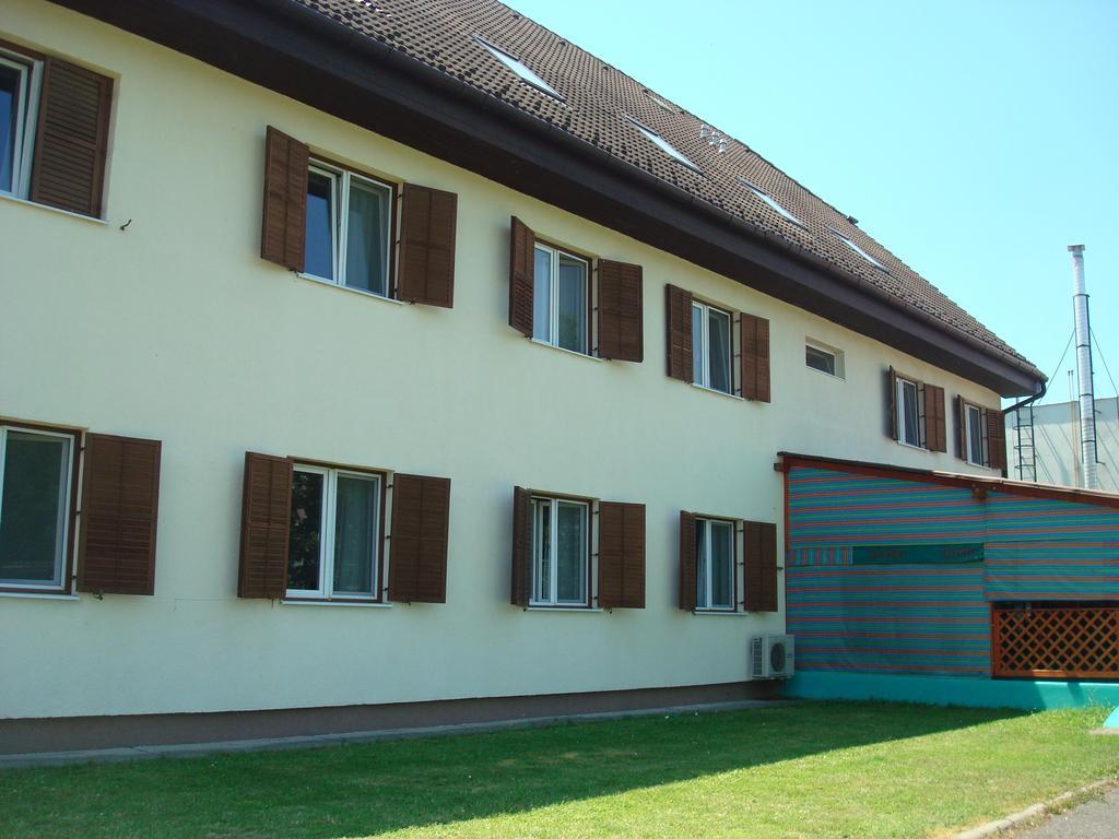 Hotel Termal Tiszaújváros Exteriér fotografie