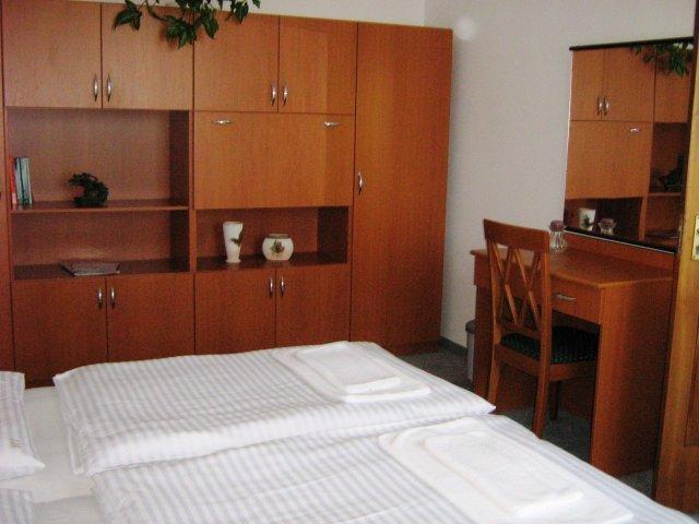 Hotel Termal Tiszaújváros Pokoj fotografie